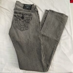 True Religion Straight Cut Size 25